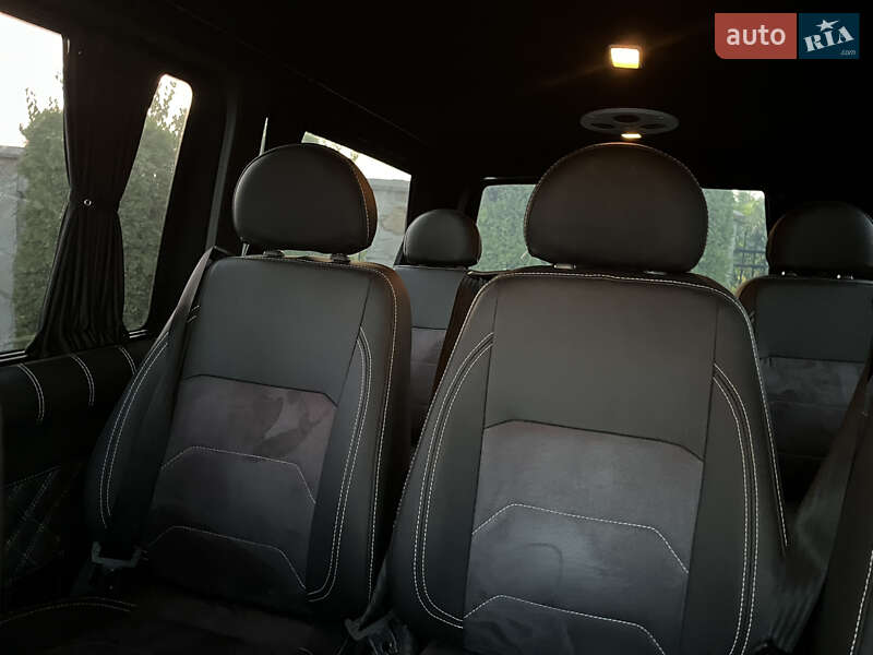 Минивэн Volkswagen Transporter 2016 в Львове