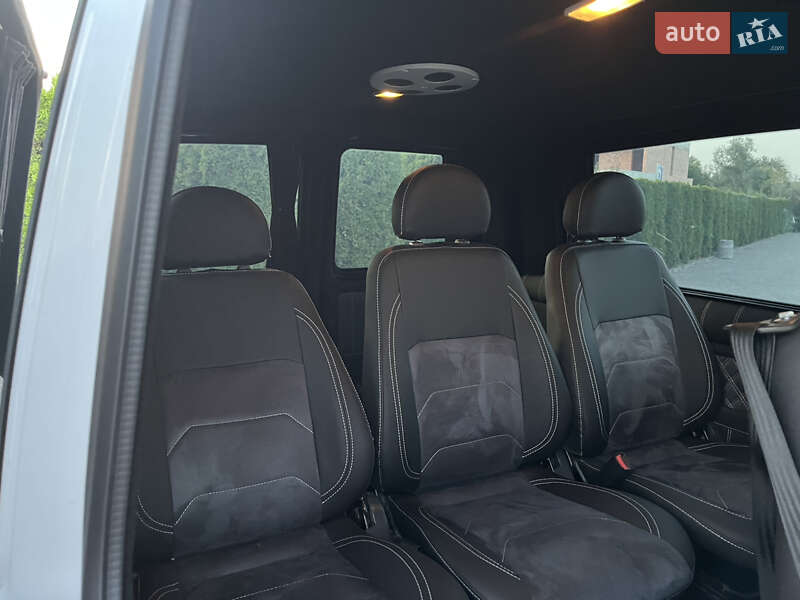 Минивэн Volkswagen Transporter 2016 в Львове