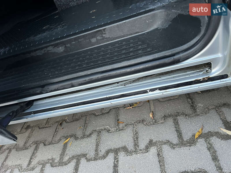 Минивэн Volkswagen Transporter 2005 в Сумах