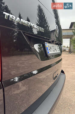 Минивэн Volkswagen Transporter 2019 в 