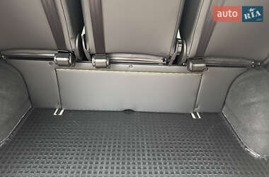 Минивэн Volkswagen Transporter 2019 в 