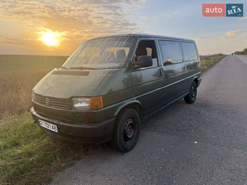 Минивэн Volkswagen Transporter 1996 в 