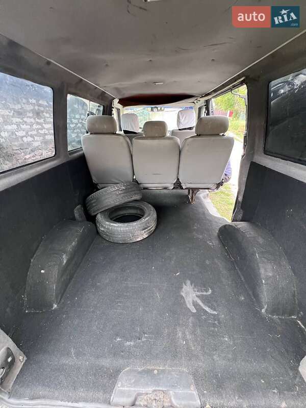 Минивэн Volkswagen Transporter 2000 в Киеве фото 13 Минивэн Volkswagen Transporter 2000 в Киеве