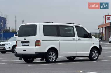 Минивэн Volkswagen Transporter 2004 в 
