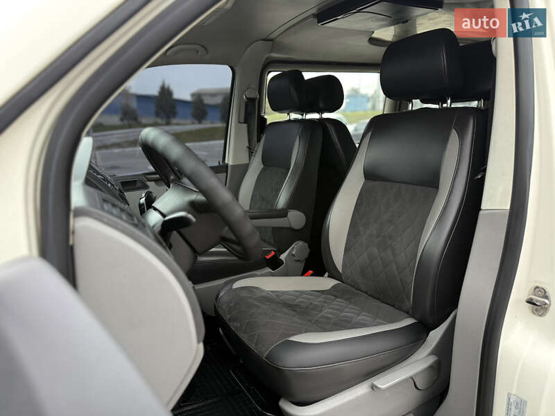 Минивэн Volkswagen Transporter 2004 в Виннице