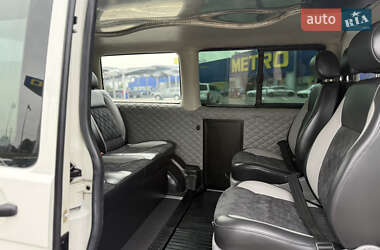 Минивэн Volkswagen Transporter 2004 в 