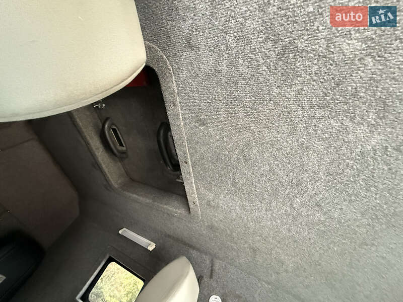 Бронированный автомобиль Volkswagen Transporter 2014 в Одессе