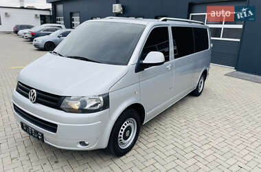 Минивэн Volkswagen Transporter 2009 в 