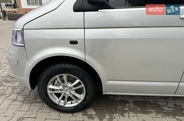 Минивэн Volkswagen Transporter 2004 в 