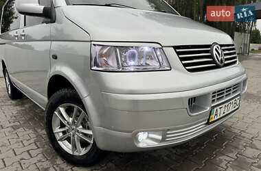 Минивэн Volkswagen Transporter 2004 в 
