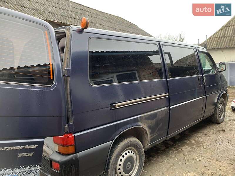Микроавтобус Volkswagen Transporter 2003 в 