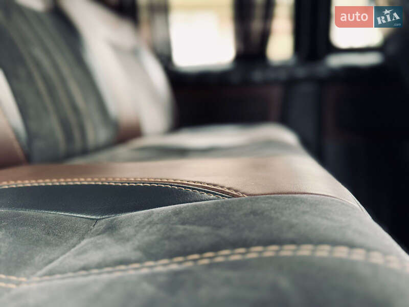 Минивэн Volkswagen Transporter 2010 в Солотвине