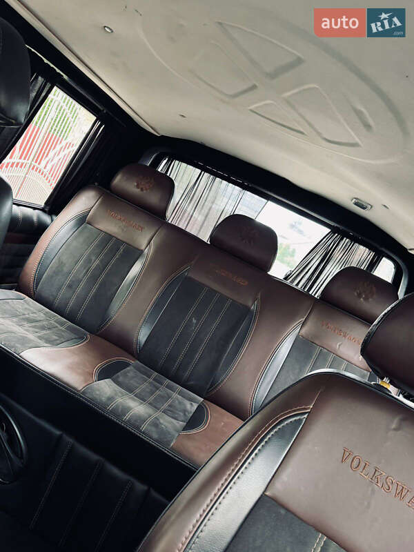 Минивэн Volkswagen Transporter 2010 в Солотвине
