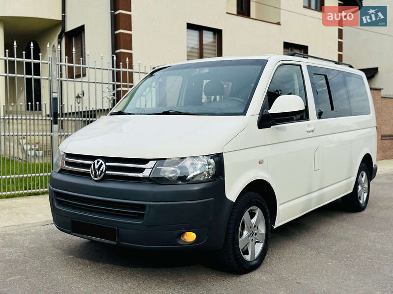 Минивэн Volkswagen Transporter 2010 в Солотвине