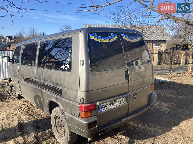 Минивэн Volkswagen Transporter 1994 в Рава-Русской