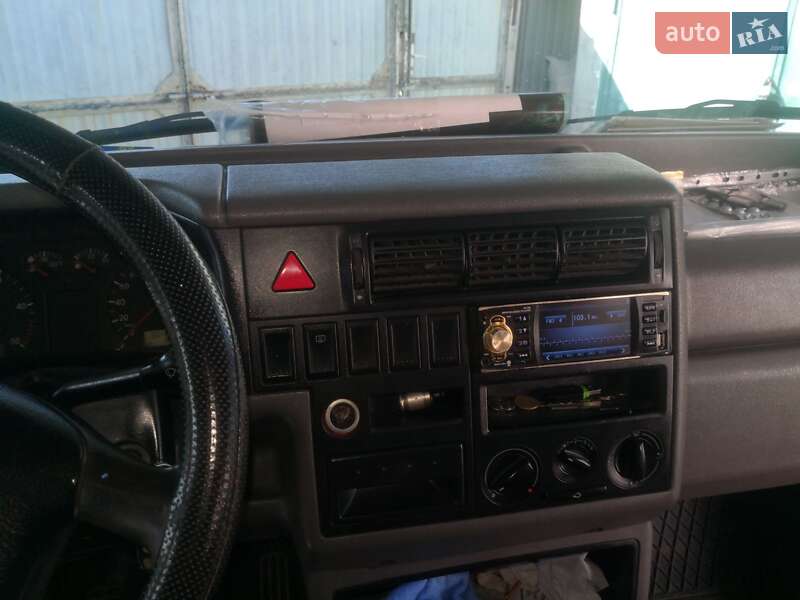 Минивэн Volkswagen Transporter 2003 в Звягеле