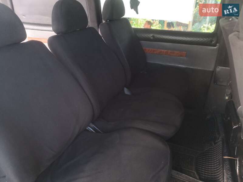 Минивэн Volkswagen Transporter 2003 в Звягеле