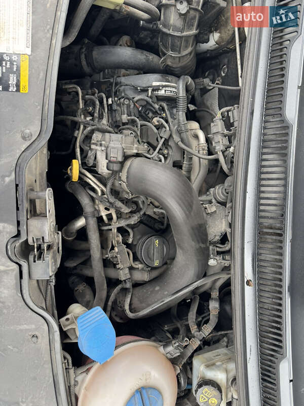 Грузовой фургон Volkswagen Transporter 2016 в Киеве фото 10 Грузовой фургон Volkswagen Transporter 2016 в Киеве