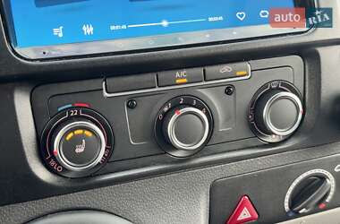 Микроавтобус грузовой (до 3,5т) Volkswagen Transporter 2014 в 