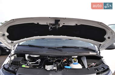 Грузовой фургон Volkswagen Transporter 2018 в 