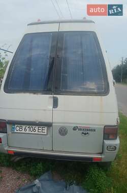 Минивэн Volkswagen Transporter 1994 в  фото 6 Минивэн Volkswagen Transporter 1994 в