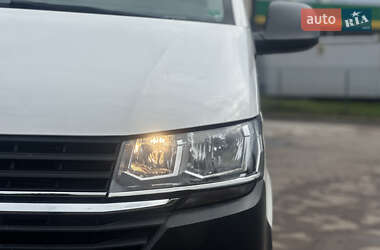Грузовой фургон Volkswagen Transporter 2023 в 