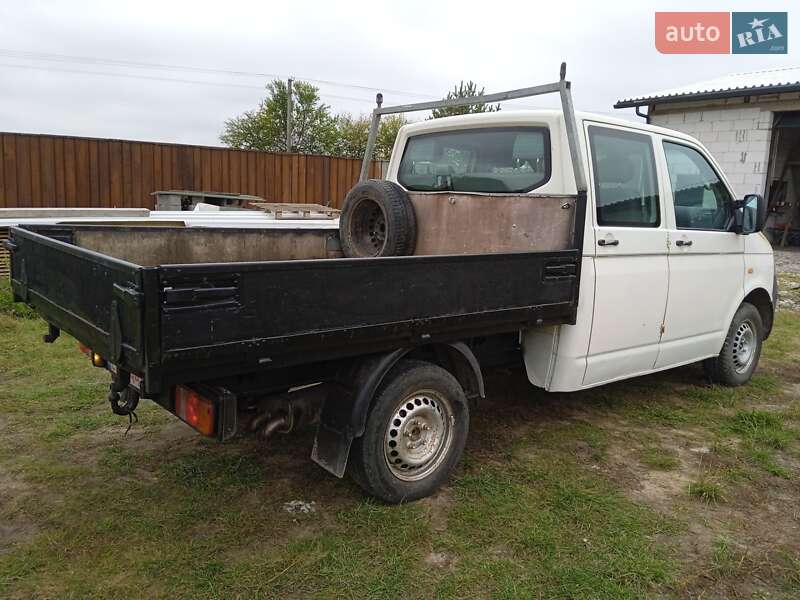 Минивэн Volkswagen Transporter 2005 в Костополе