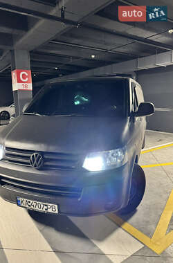 Грузовой фургон Volkswagen Transporter 2012 в Киеве