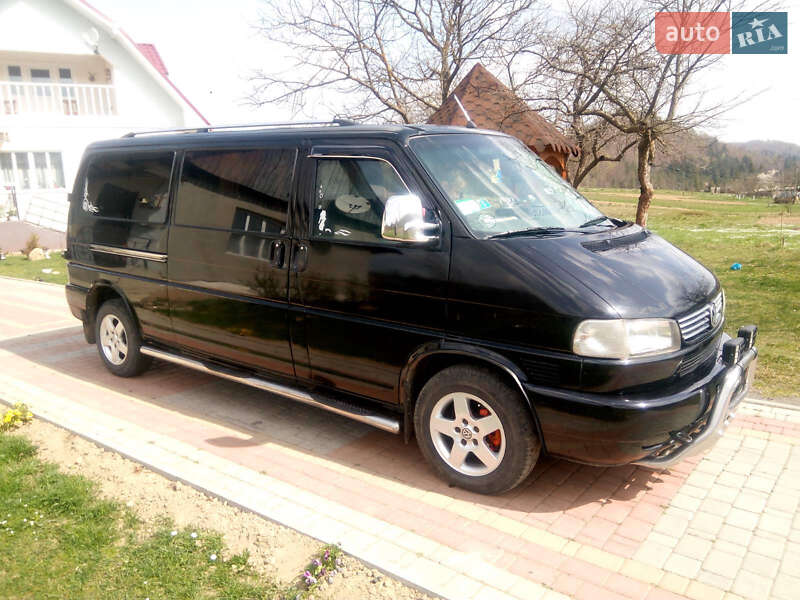 Минивэн Volkswagen Transporter 2001 в Сколе