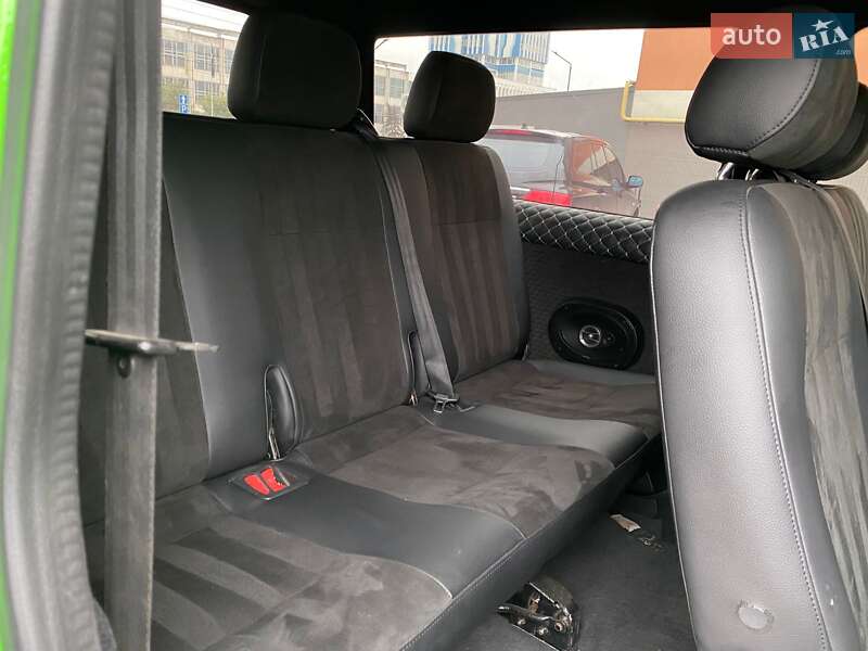 Минивэн Volkswagen Transporter 2015 в Ивано-Франковске