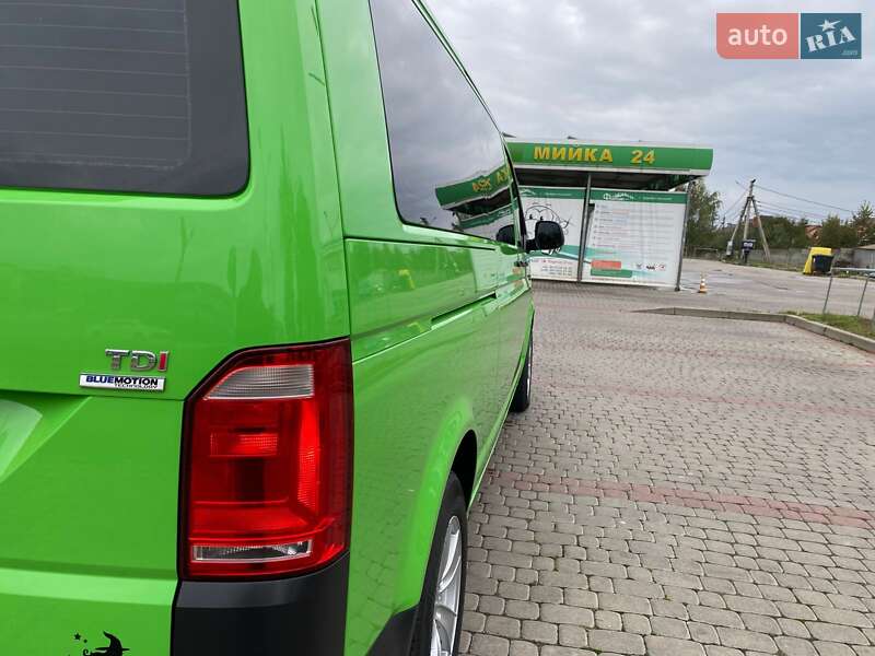 Минивэн Volkswagen Transporter 2015 в Ивано-Франковске