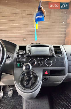 Грузовой фургон Volkswagen Transporter 2008 в 