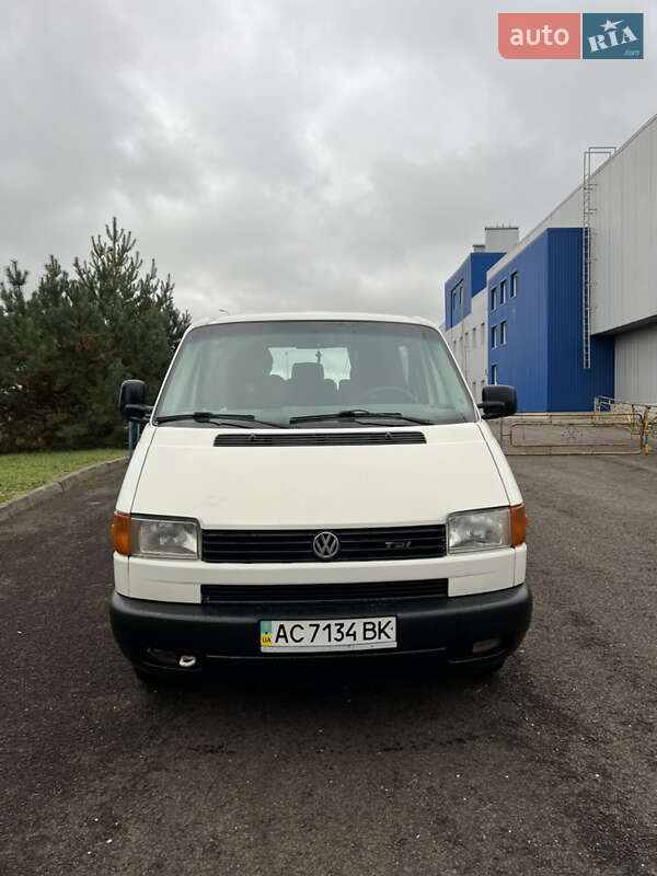 Минивэн Volkswagen Transporter 1999 в 