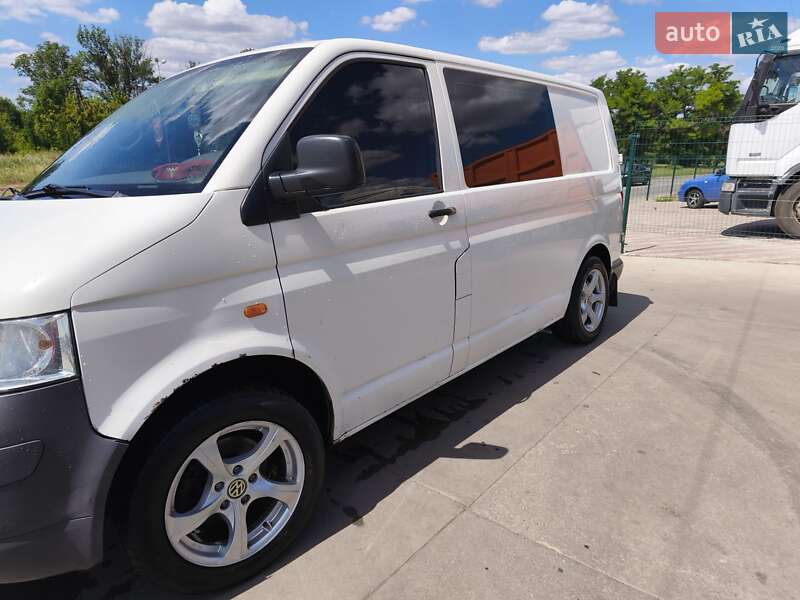 Мінівен Volkswagen Transporter 2004 в Синельниковому фото 7 Мінівен Volkswagen Transporter 2004 в Синельниковому