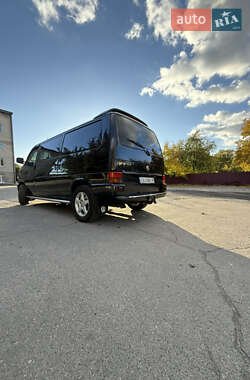 Минивэн Volkswagen Transporter 2002 в 