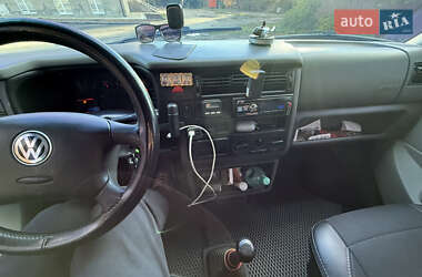 Минивэн Volkswagen Transporter 2002 в 
