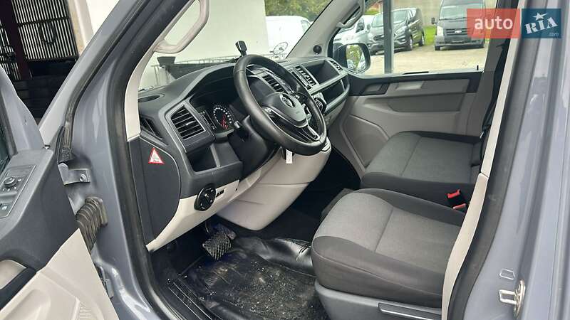 Грузовой фургон Volkswagen Transporter 2017 в Радомышле