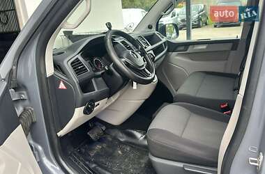 Грузовой фургон Volkswagen Transporter 2017 в 