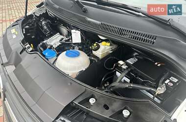 Грузовой фургон Volkswagen Transporter 2021 в 
