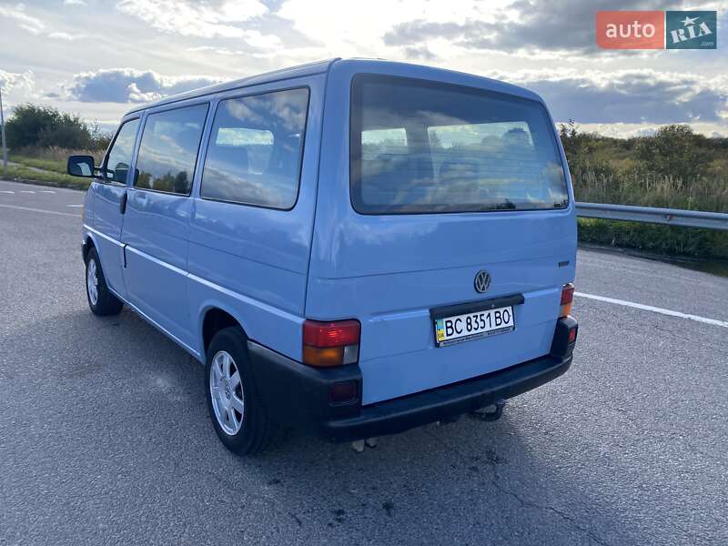 Минивэн Volkswagen Transporter 2002 в Львове