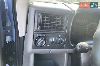 Минивэн Volkswagen Transporter 2002 в 