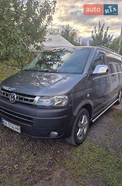 Вантажний фургон Volkswagen Transporter 2012 в 
