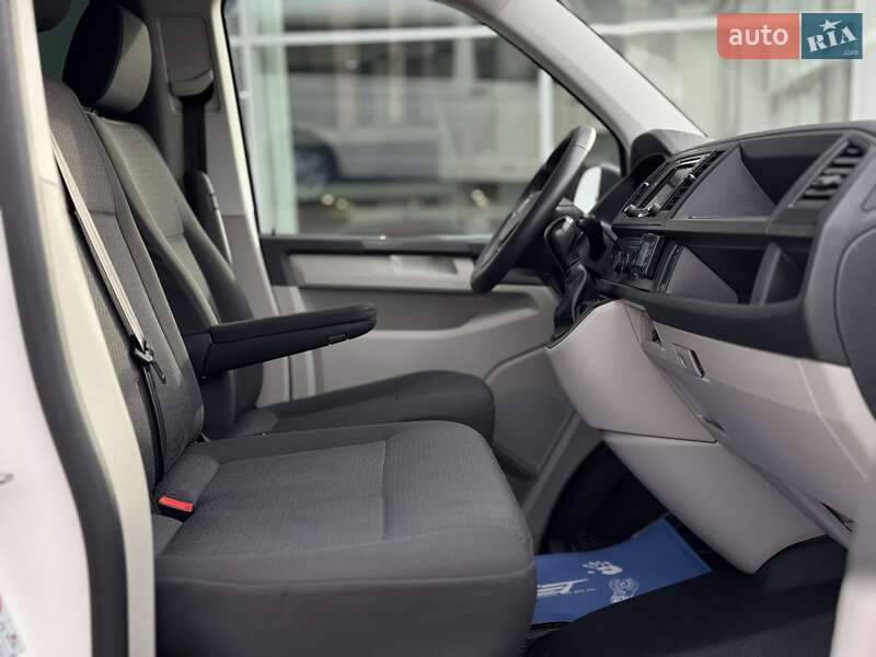 Минивэн Volkswagen Transporter 2018 в Мукачево