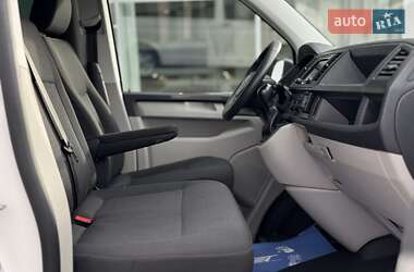 Мінівен Volkswagen Transporter 2018 в 