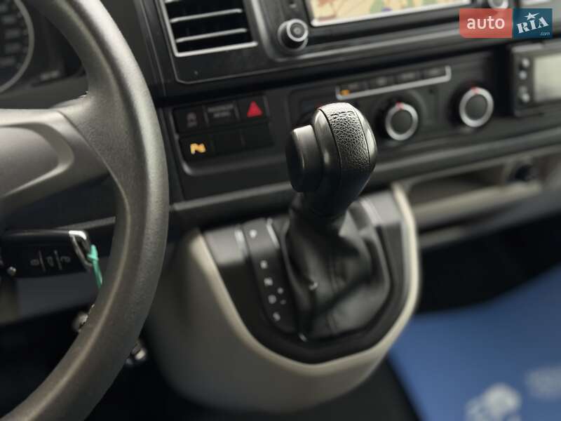 Минивэн Volkswagen Transporter 2018 в Мукачево