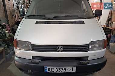 Мінівен Volkswagen Transporter 1999 в  Мінівен Volkswagen Transporter 1999 в