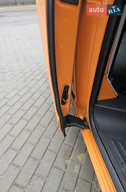 Минивэн Volkswagen Transporter 2018 в 