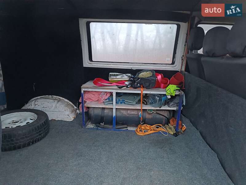 Грузовой фургон Volkswagen Transporter 1995 в Киеве