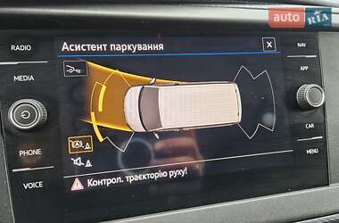 Грузовой фургон Volkswagen Transporter 2020 в 