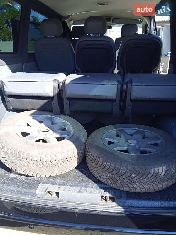 Мінівен Volkswagen Transporter 2009 в Білгороді-Дністровському фото 3 Мінівен Volkswagen Transporter 2009 в Білгороді-Дністровському